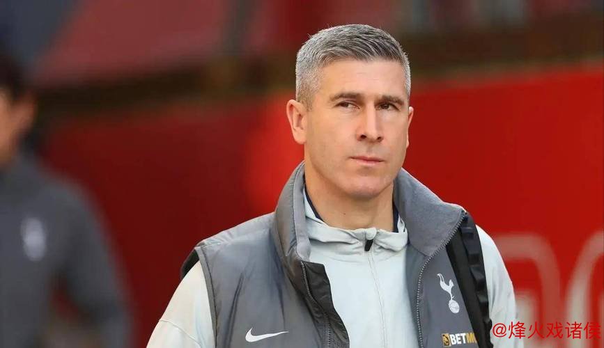 尼克·蒙哥马利接掌北京国安帅印 尼克·蒙哥马利接掌北京国安帅印