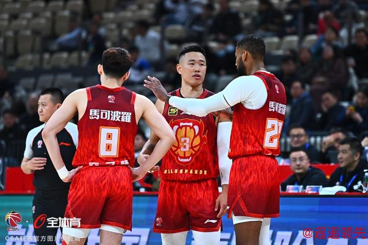 CBA-六人得分上双 浙江方兴渡大胜深圳马可波罗